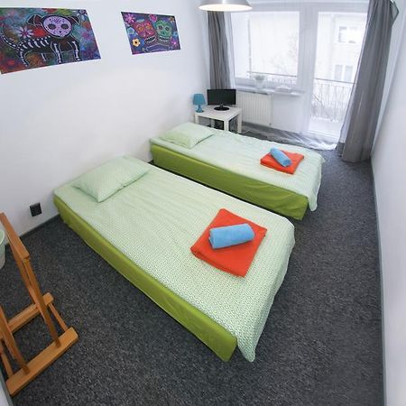 Wierzbno Hostel Warszawa Exteriör bild