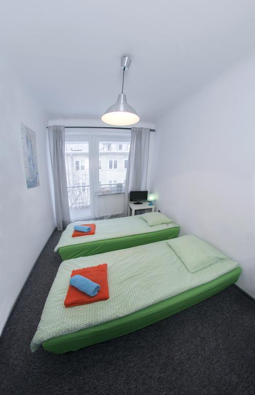 Wierzbno Hostel Warszawa Exteriör bild